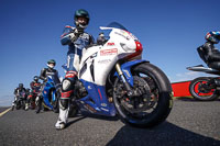 brands-hatch-photographs;brands-no-limits-trackday;cadwell-trackday-photographs;enduro-digital-images;event-digital-images;eventdigitalimages;no-limits-trackdays;peter-wileman-photography;racing-digital-images;trackday-digital-images;trackday-photos